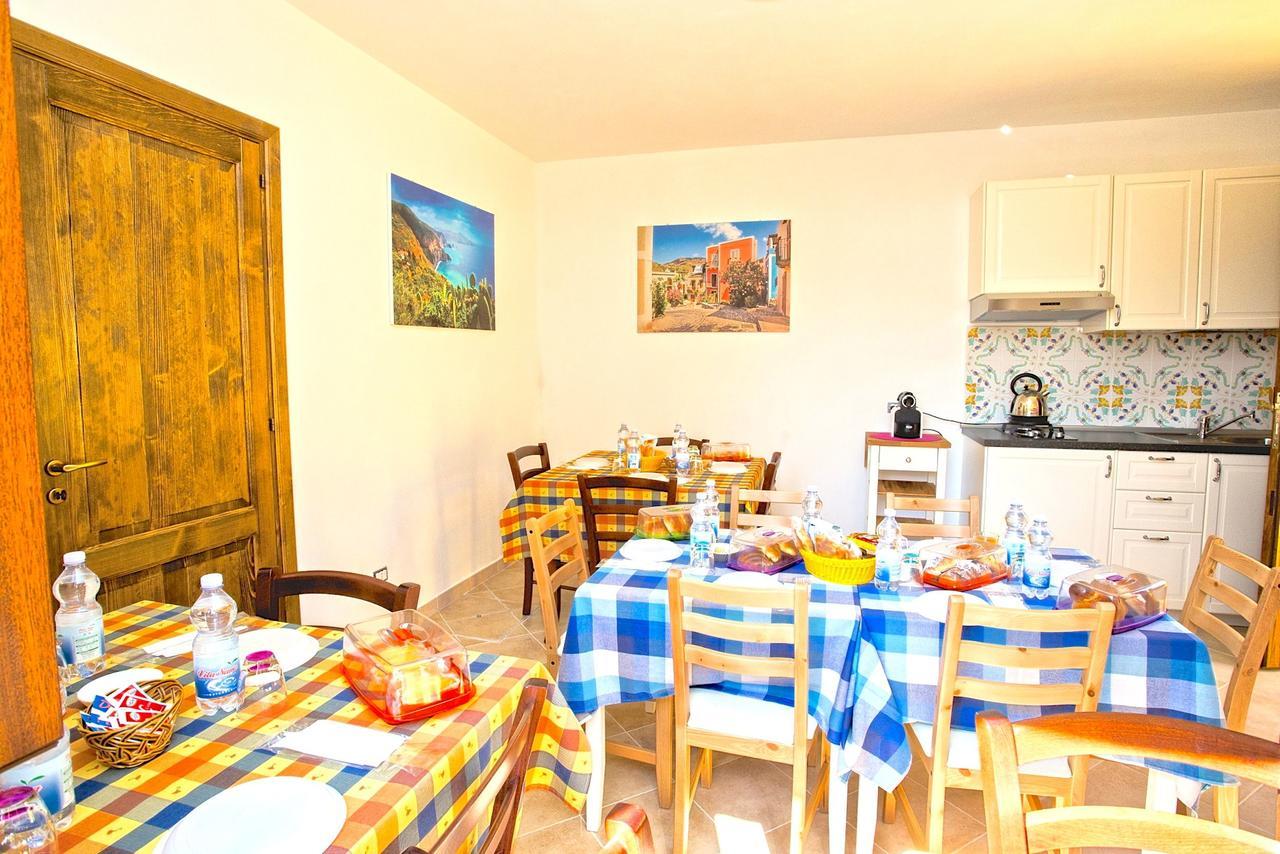 Il Veliero Blu B&B Lipari Centro Dış mekan fotoğraf